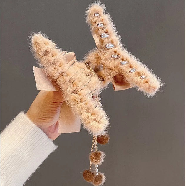 Brown Fur Hair Claw Clip 1 pcs