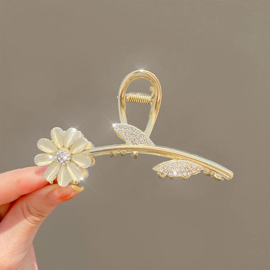 Flower Metal Hair Claw Clip 1 Piece